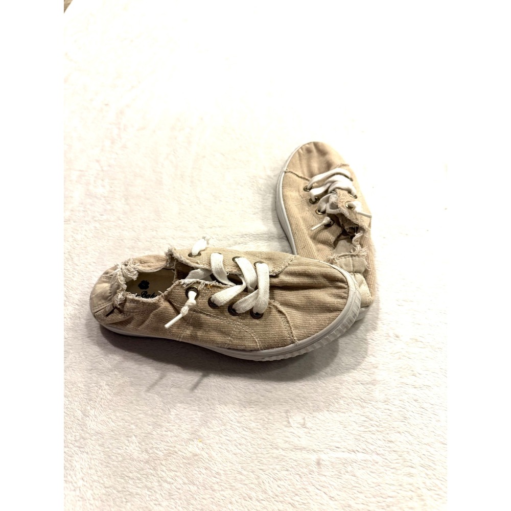 Tommy Bahama Womens Tan Frayed Slip On Sneakers Shoes Size 7 S968